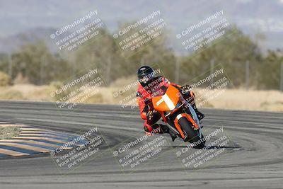 media/Dec-04-2025-Racers Edge (Thu) [[5ebc9f124d]]/3-B Group/1-Session 1 (Turn 7)/